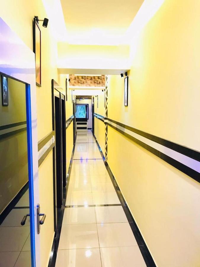 Hotel Keerthana Puttur Puttur  エクステリア 写真